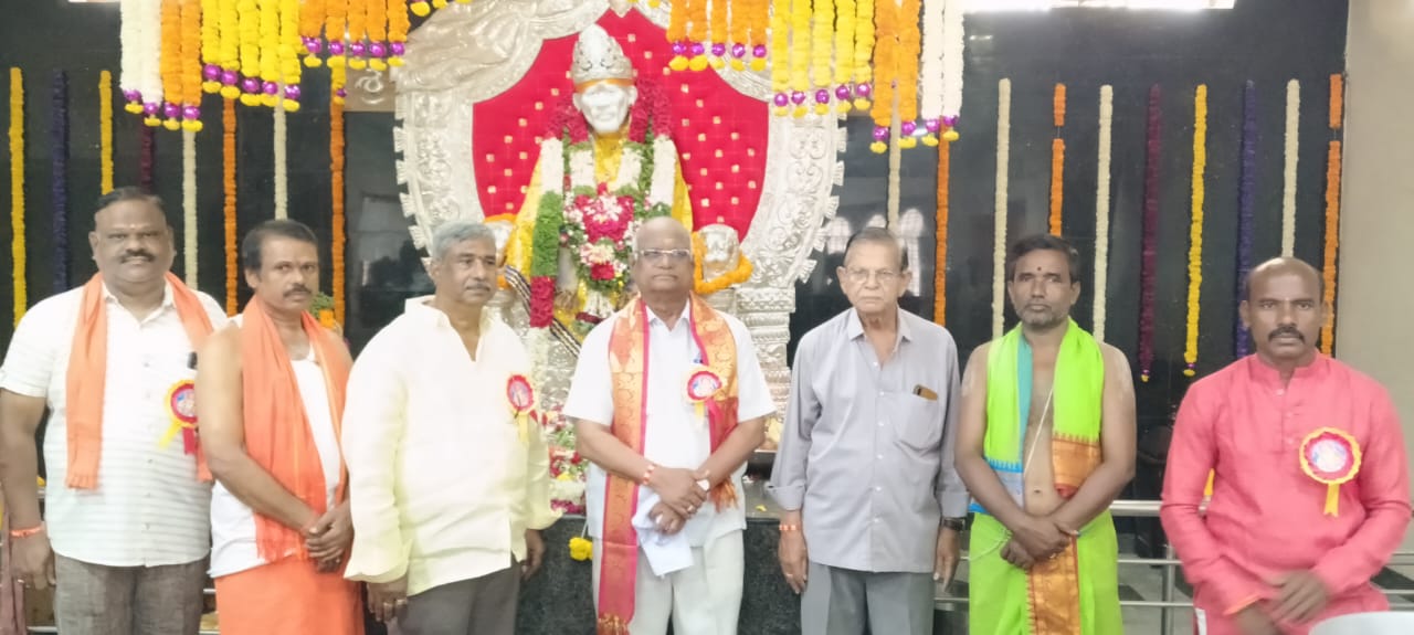 ಶ್ರೀ ಶಿರಡಿ ಸಾಯಿಬಾಬಾ ದೇವಸ್ಥಾನದ 25ನೇ ವಾರ್ಷಿಕೋತ್ಸವದ ಬೆಳ್ಳಿ ಸಿಂಹಾಸನ ಹಾಗೂ ಪ್ರಭಾವಳಿ ಸಮರ್ಪಣೆ, ಸಾಗರದಲ್ಲಿ ಹರಿದು ಬಂತು ಭಕ್ತ ಸಮೂಹ.